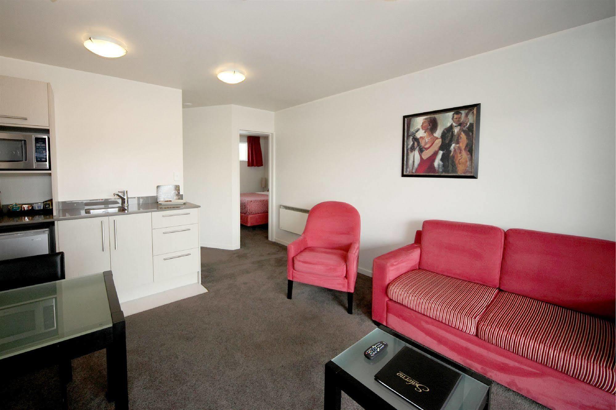 Salerno Motel Apartments Christchurch Exterior foto A typical one-bedroom apartment