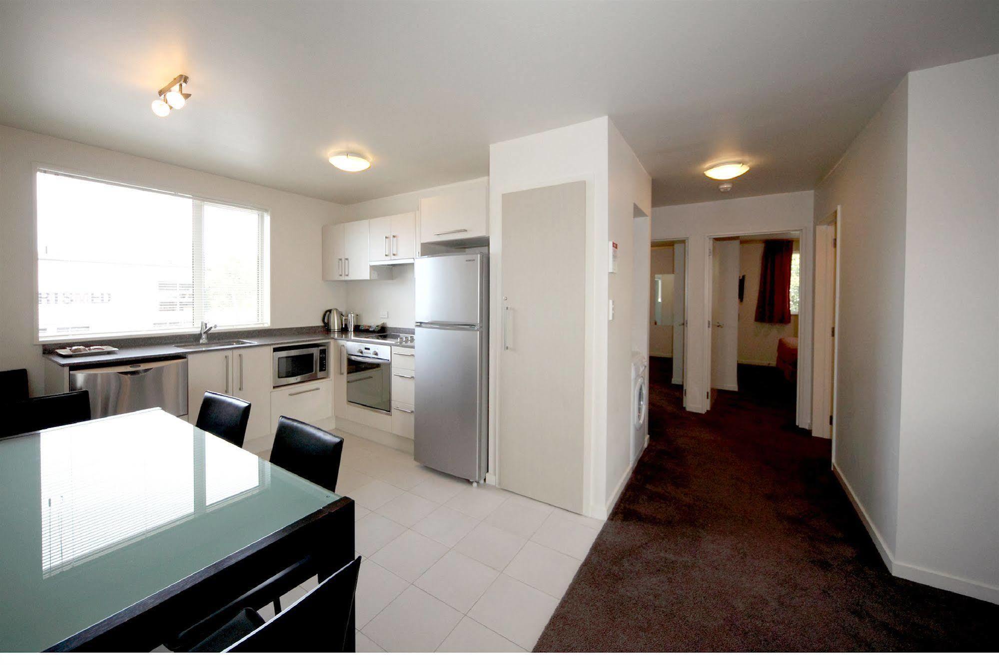 Salerno Motel Apartments Christchurch Exterior foto A typical apartment at the University of Canterbury