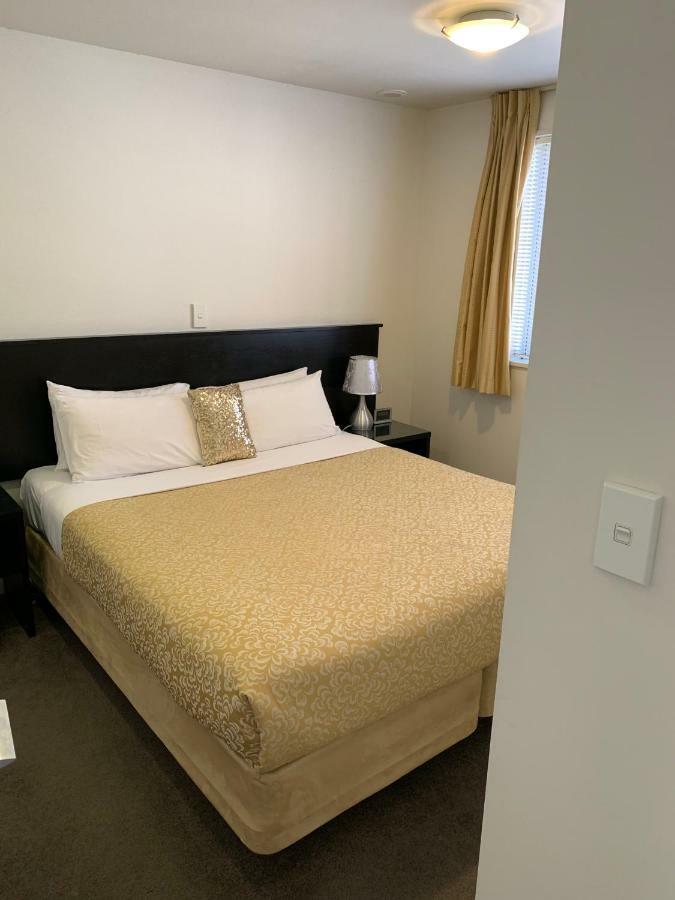 Salerno Motel Apartments Christchurch Exterior foto