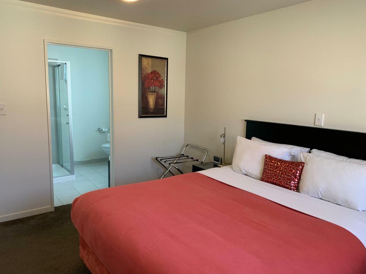 Salerno Motel Apartments Christchurch Exterior foto A typical motel room